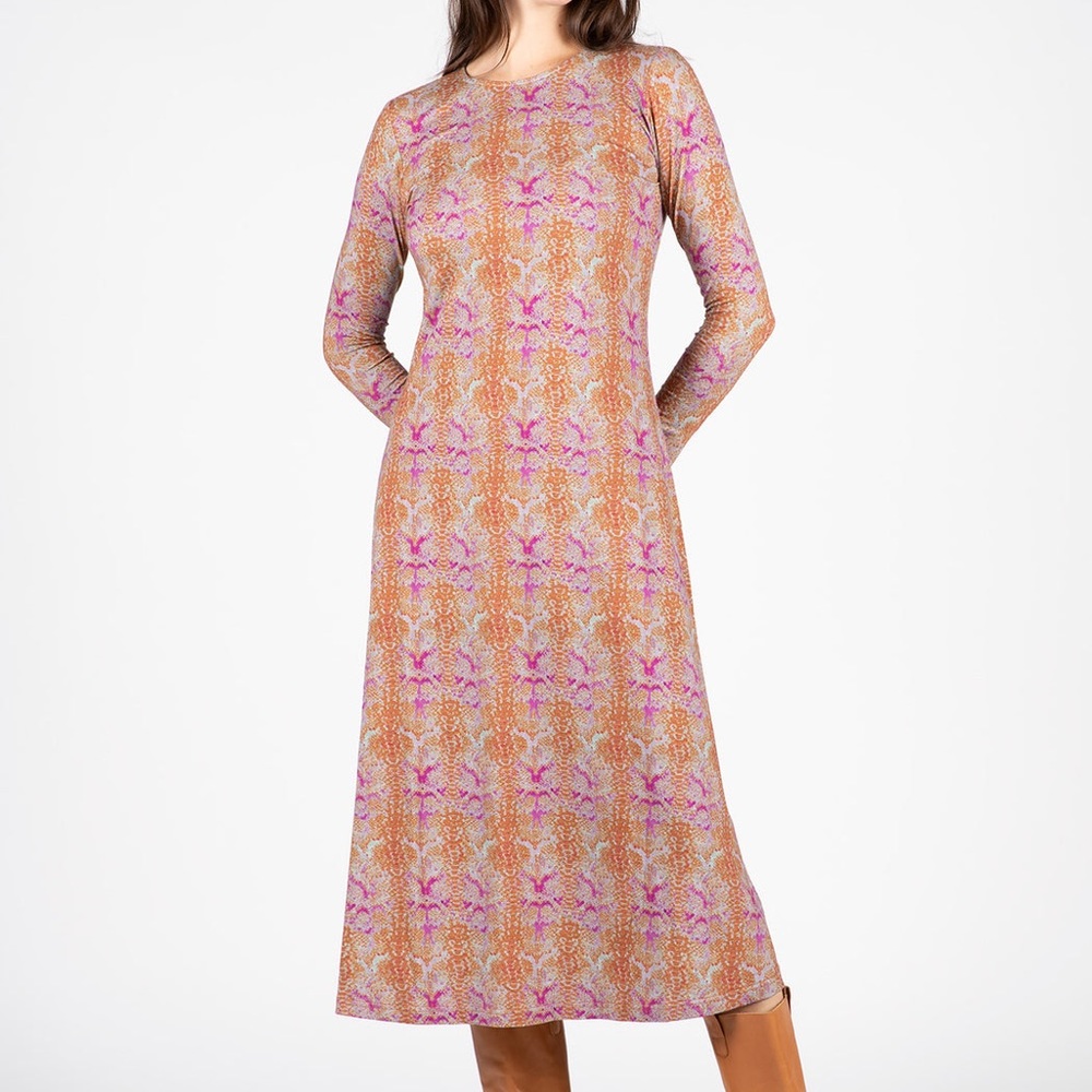 No 6 Aki Dress